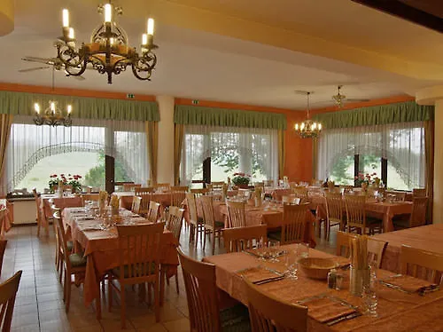 Hotel Vescovi أسياجو